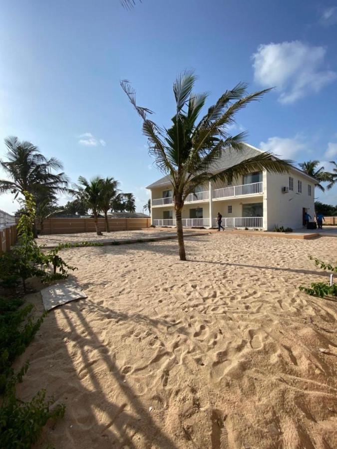 Oceanfront Wavecrest Hotel Lekki Exterior photo